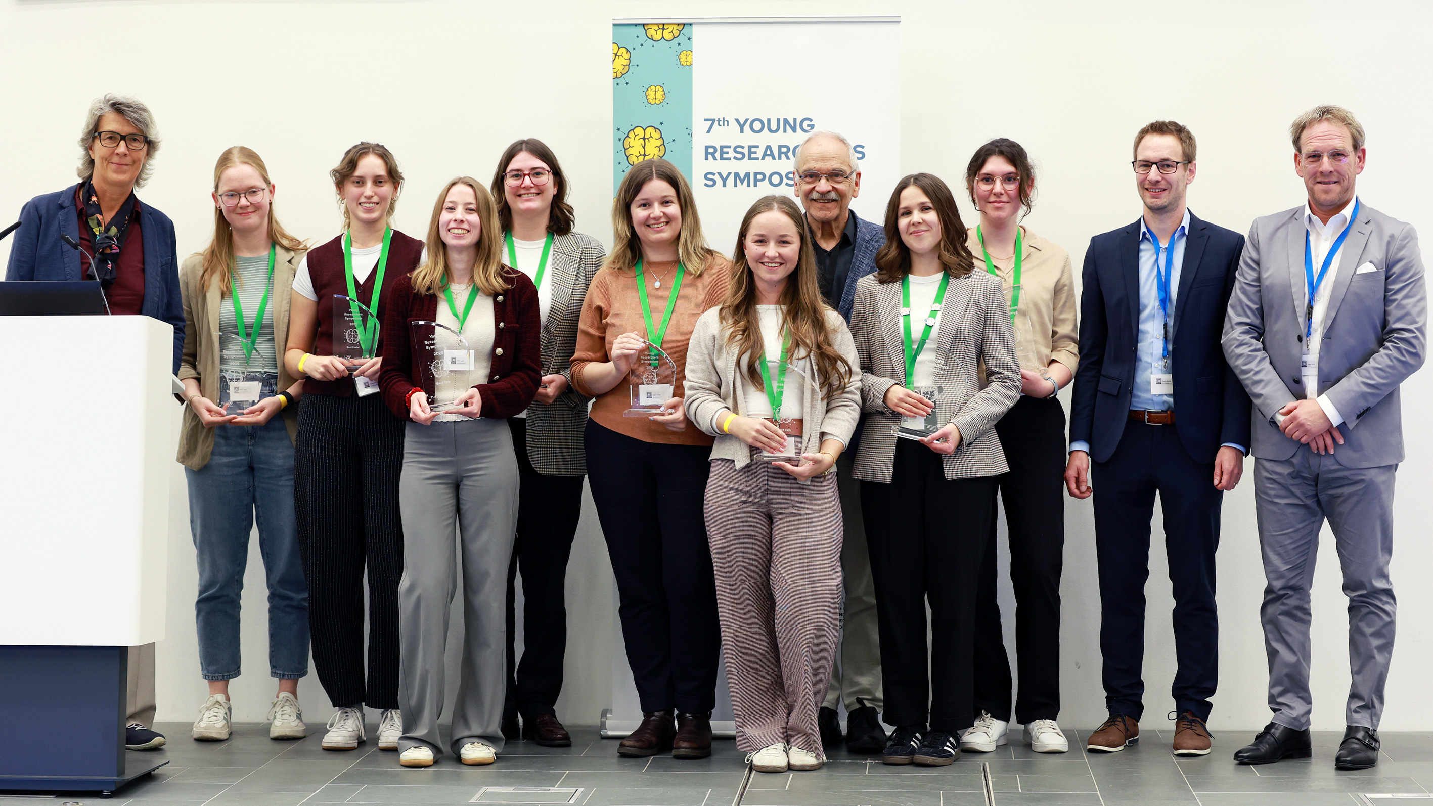 Preisträgerinnen beim Young Researchers Symposium 2026 